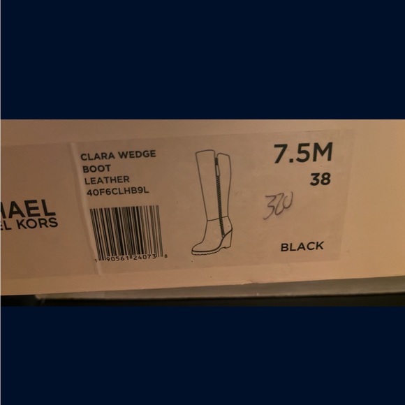 Brand new never worn Michael Kors boots - Picture 1 of 4